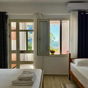 Gasthof Rei's Place, Vlorë